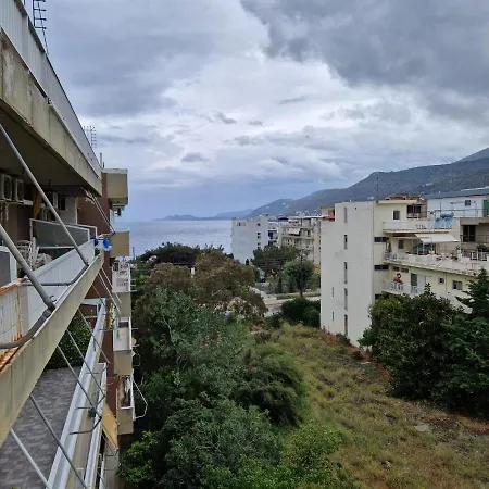 Vilena Apartman *
