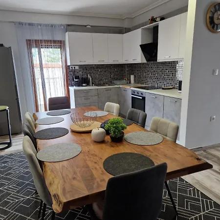 Vilena Apartman